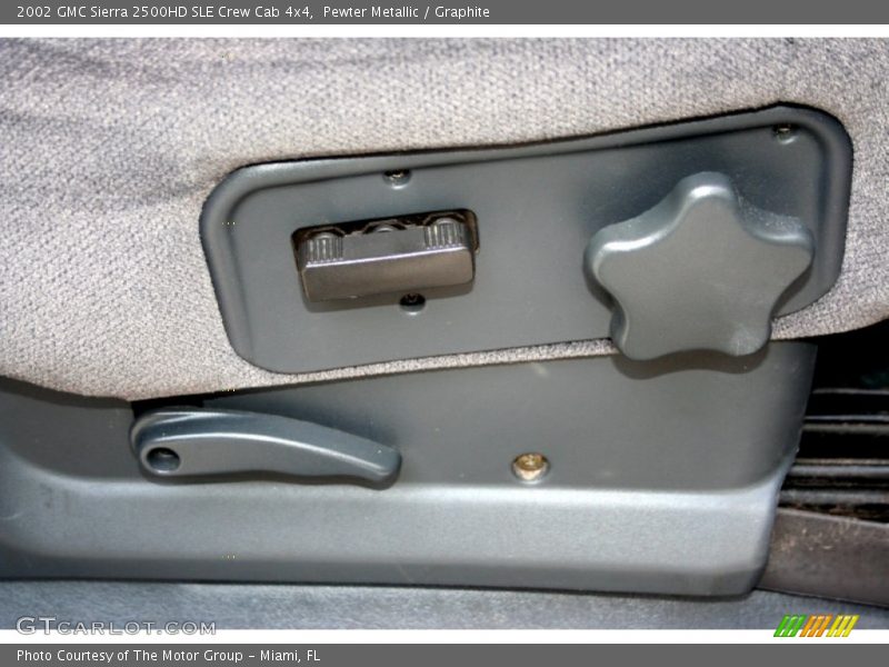 Pewter Metallic / Graphite 2002 GMC Sierra 2500HD SLE Crew Cab 4x4
