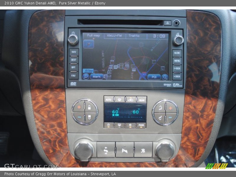 Pure Silver Metallic / Ebony 2010 GMC Yukon Denali AWD