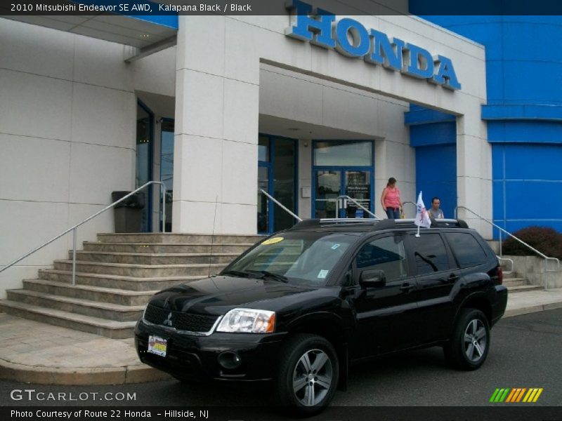 Kalapana Black / Black 2010 Mitsubishi Endeavor SE AWD