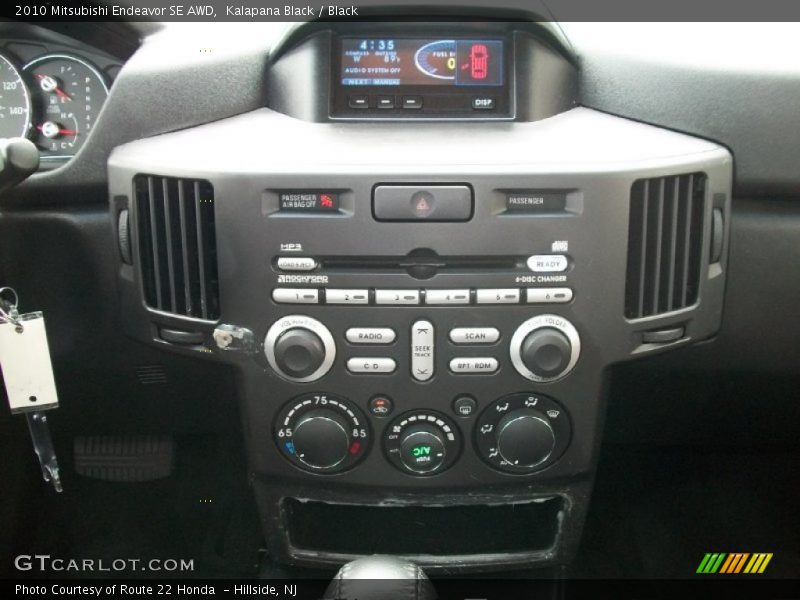 Kalapana Black / Black 2010 Mitsubishi Endeavor SE AWD