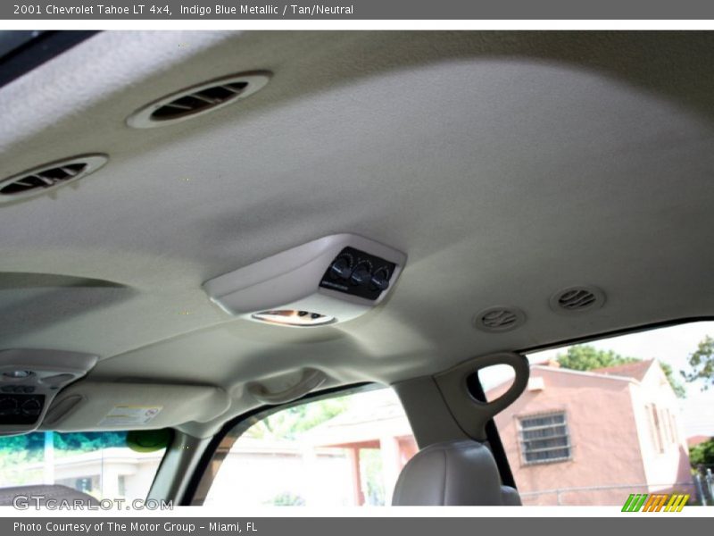 Indigo Blue Metallic / Tan/Neutral 2001 Chevrolet Tahoe LT 4x4