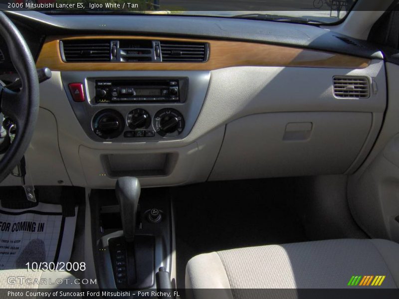 Igloo White / Tan 2006 Mitsubishi Lancer ES