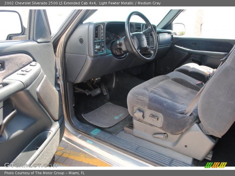  2002 Silverado 2500 LS Extended Cab 4x4 Medium Gray Interior