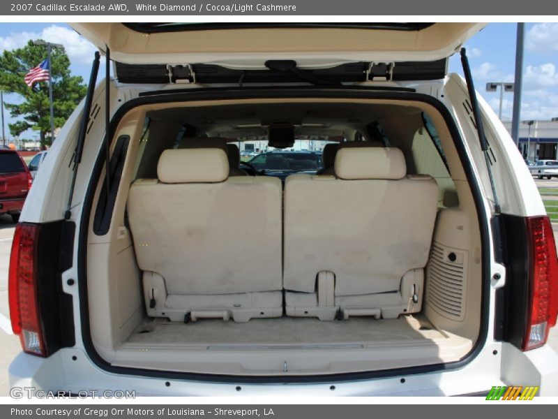 White Diamond / Cocoa/Light Cashmere 2007 Cadillac Escalade AWD