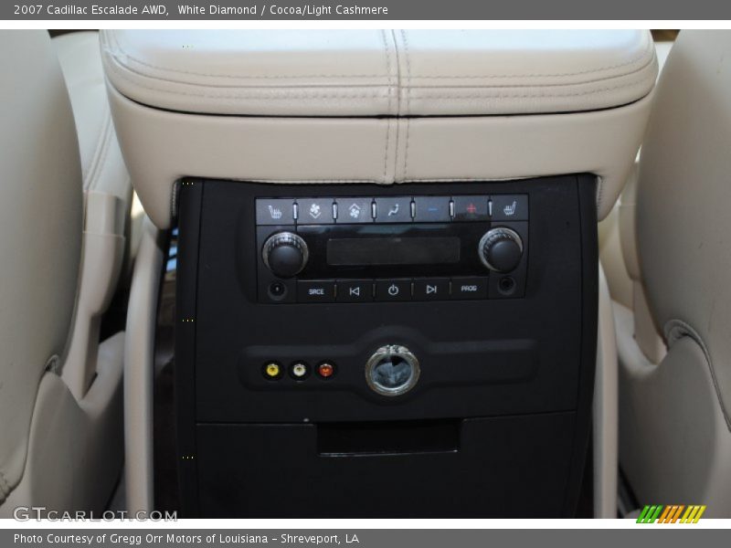 White Diamond / Cocoa/Light Cashmere 2007 Cadillac Escalade AWD