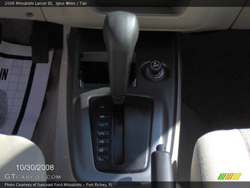 Igloo White / Tan 2006 Mitsubishi Lancer ES