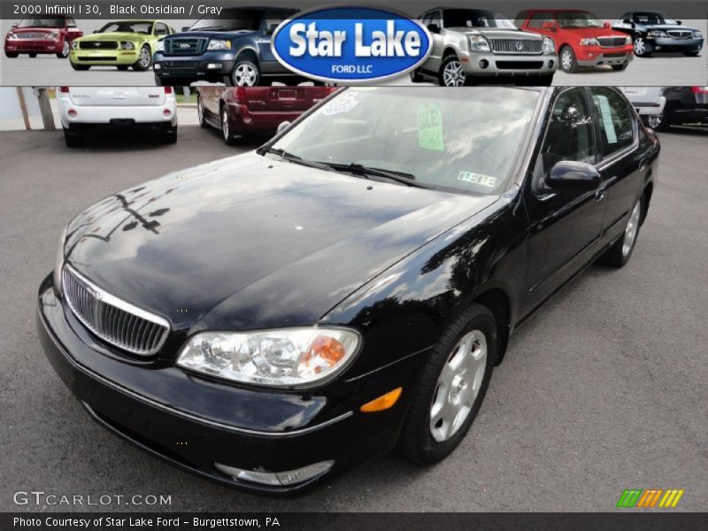 Black Obsidian / Gray 2000 Infiniti I 30