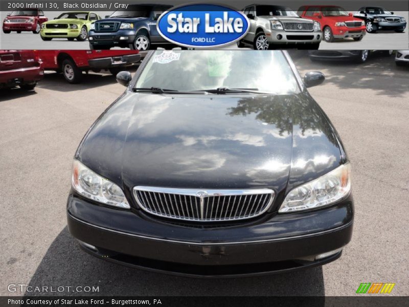 Black Obsidian / Gray 2000 Infiniti I 30