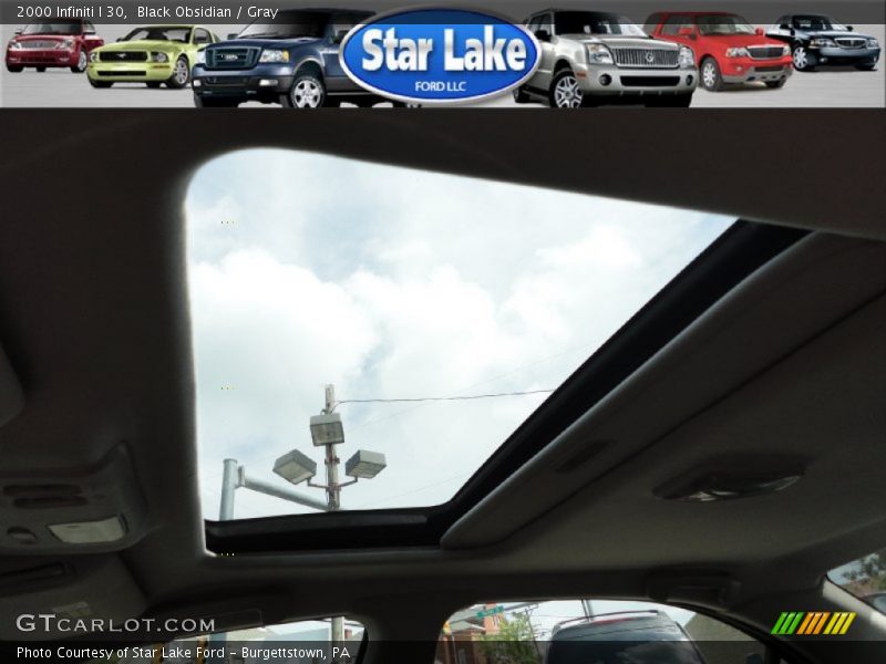 Black Obsidian / Gray 2000 Infiniti I 30