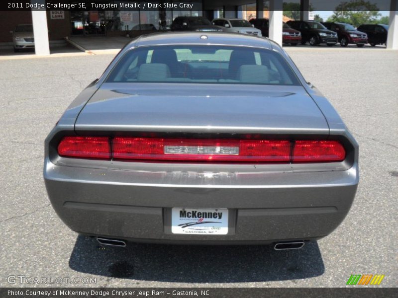 Tungsten Metallic / Dark Slate Gray 2011 Dodge Challenger SE