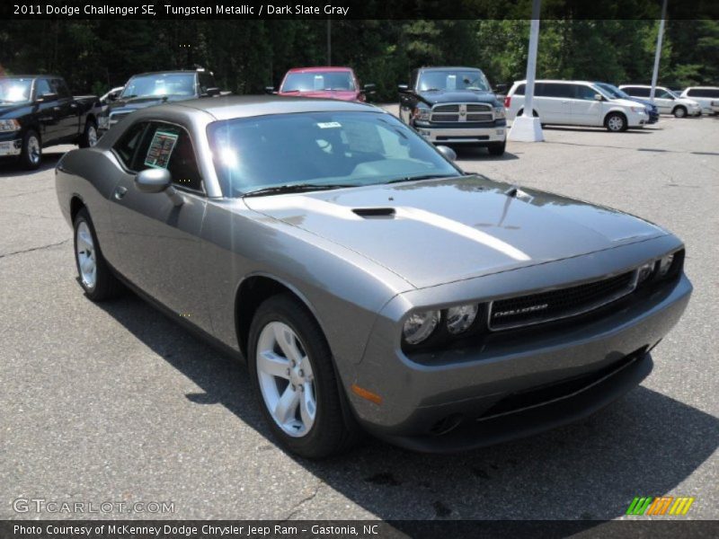 Tungsten Metallic / Dark Slate Gray 2011 Dodge Challenger SE