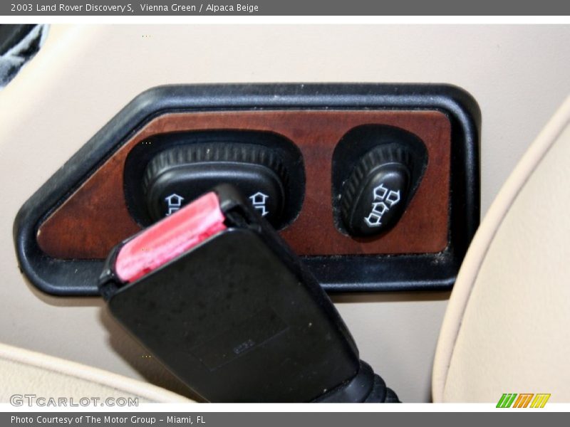 Vienna Green / Alpaca Beige 2003 Land Rover Discovery S