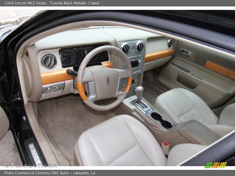 Tuxedo Black Metallic / Sand 2009 Lincoln MKZ Sedan
