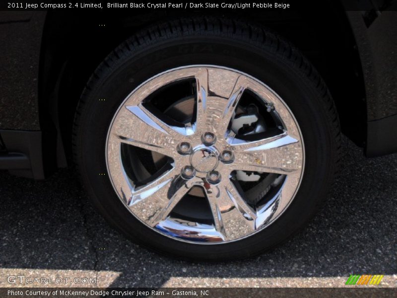 Brilliant Black Crystal Pearl / Dark Slate Gray/Light Pebble Beige 2011 Jeep Compass 2.4 Limited