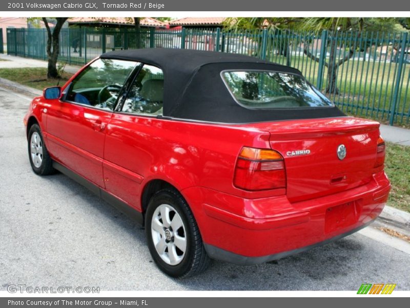 Tornado Red / Beige 2001 Volkswagen Cabrio GLX