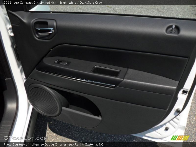 Bright White / Dark Slate Gray 2011 Jeep Compass 2.4 Limited 4x4