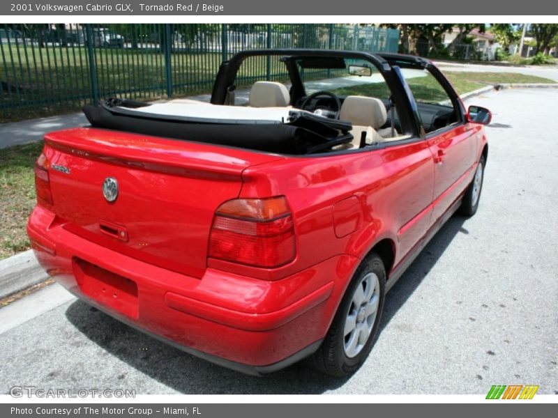 Tornado Red / Beige 2001 Volkswagen Cabrio GLX
