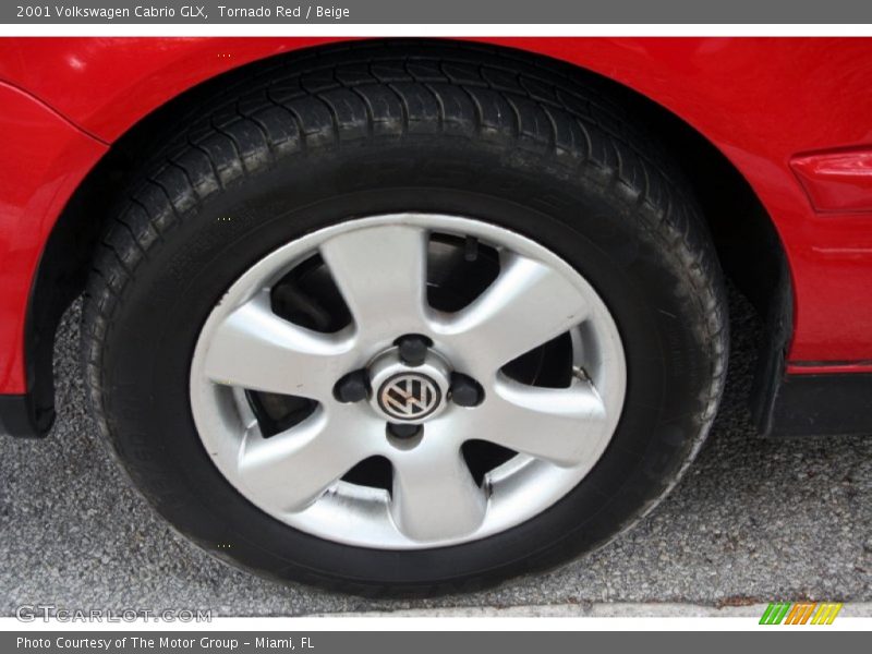 Tornado Red / Beige 2001 Volkswagen Cabrio GLX