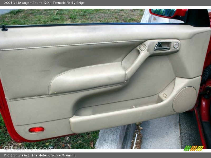 Tornado Red / Beige 2001 Volkswagen Cabrio GLX