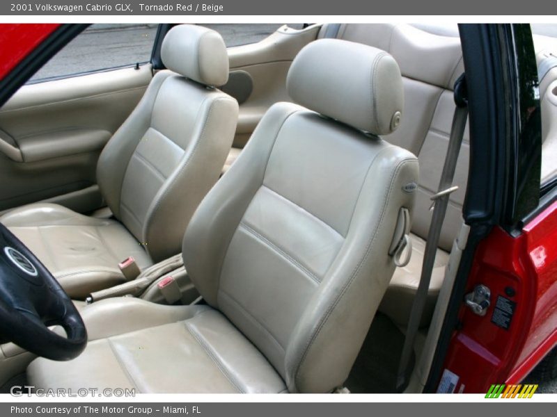 Tornado Red / Beige 2001 Volkswagen Cabrio GLX