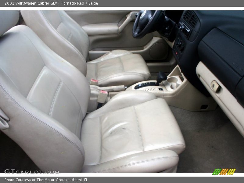 Tornado Red / Beige 2001 Volkswagen Cabrio GLX