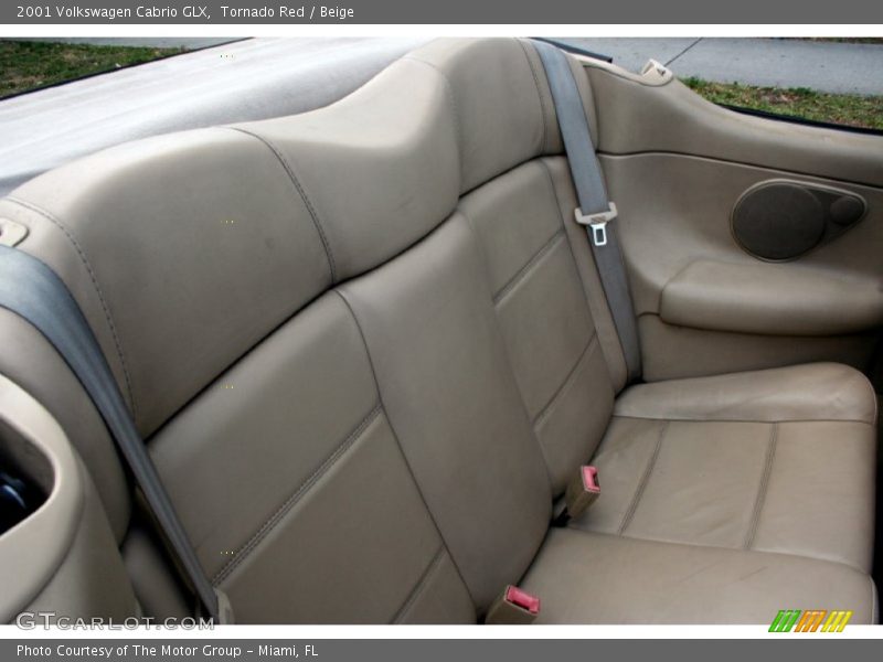 Tornado Red / Beige 2001 Volkswagen Cabrio GLX
