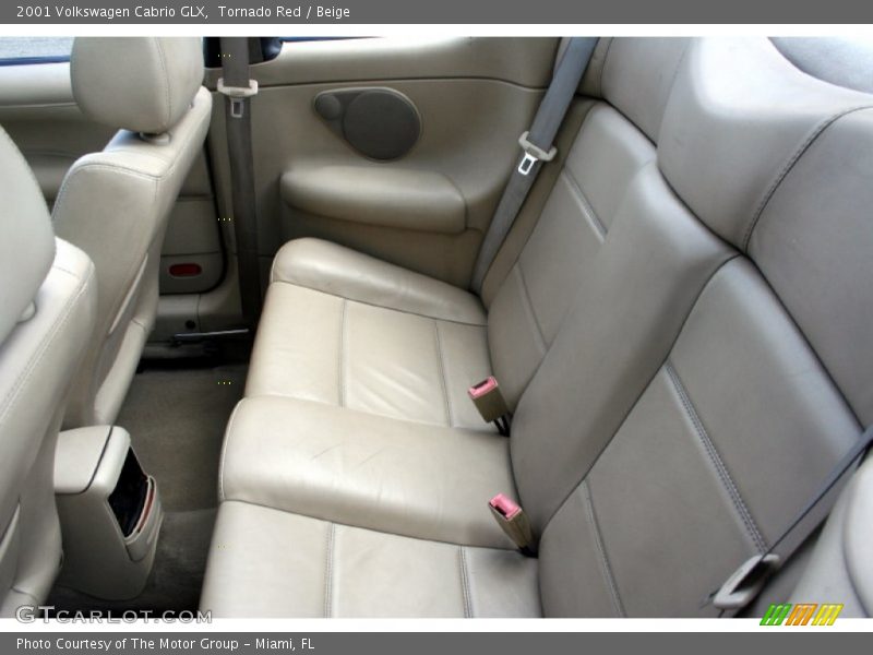 Tornado Red / Beige 2001 Volkswagen Cabrio GLX