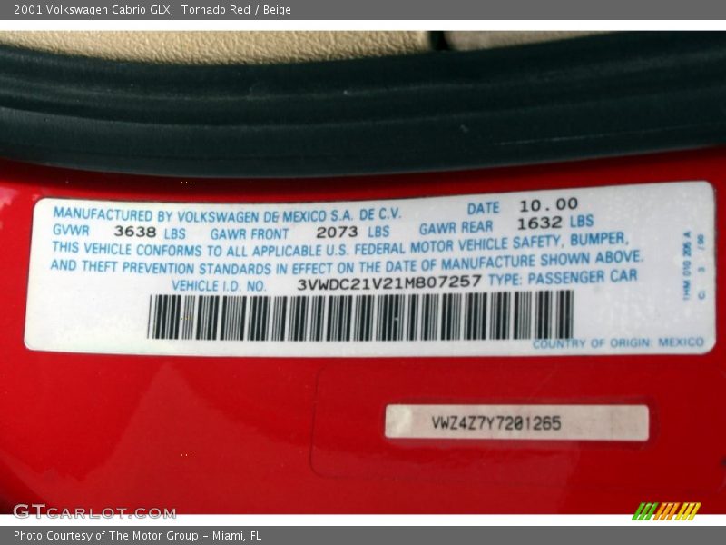 Tornado Red / Beige 2001 Volkswagen Cabrio GLX