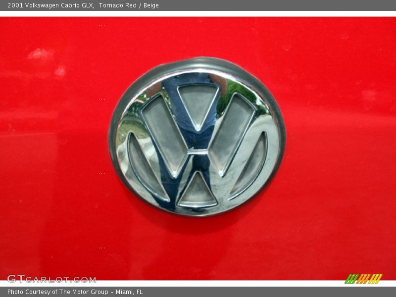 Tornado Red / Beige 2001 Volkswagen Cabrio GLX