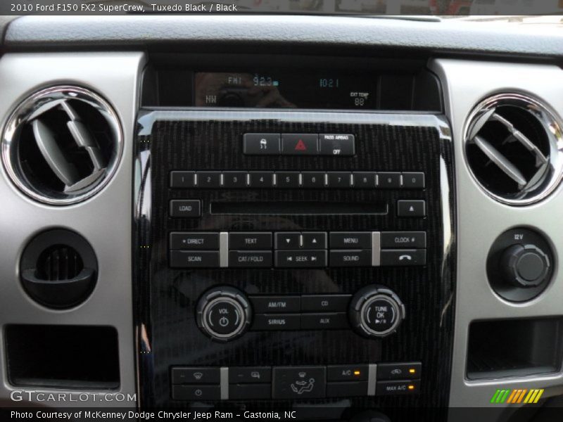 Tuxedo Black / Black 2010 Ford F150 FX2 SuperCrew