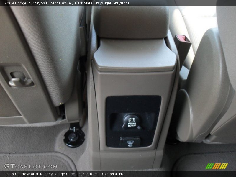 Stone White / Dark Slate Gray/Light Graystone 2009 Dodge Journey SXT
