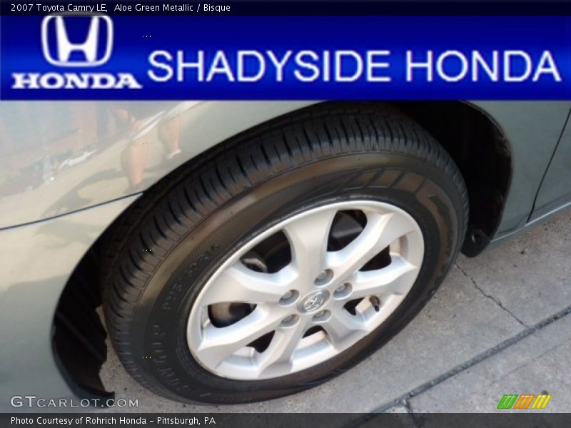 Aloe Green Metallic / Bisque 2007 Toyota Camry LE