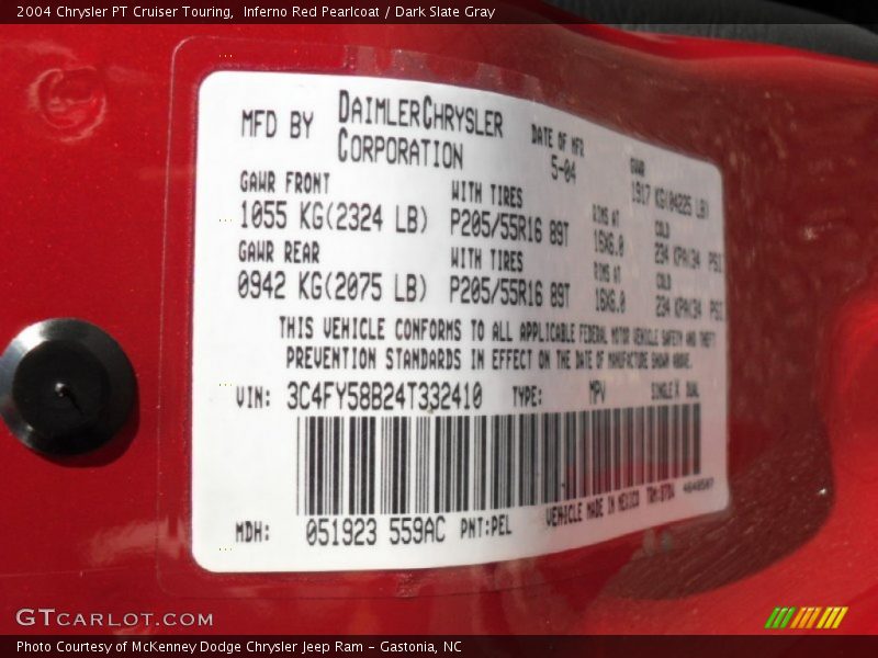 Inferno Red Pearlcoat / Dark Slate Gray 2004 Chrysler PT Cruiser Touring