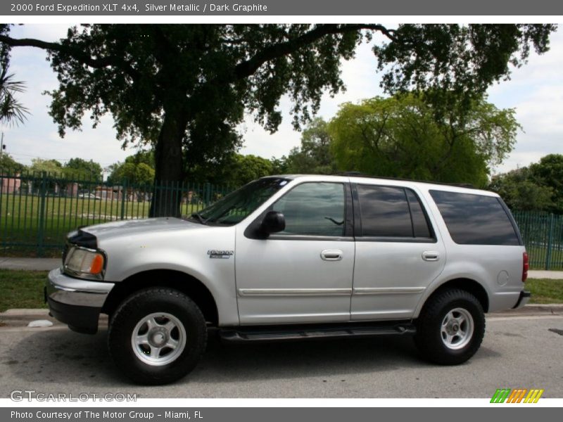 Silver Metallic / Dark Graphite 2000 Ford Expedition XLT 4x4