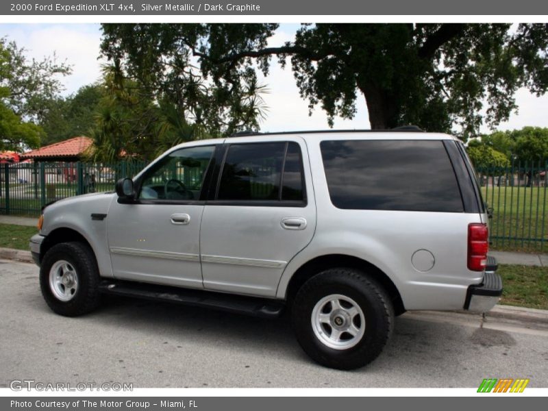 Silver Metallic / Dark Graphite 2000 Ford Expedition XLT 4x4