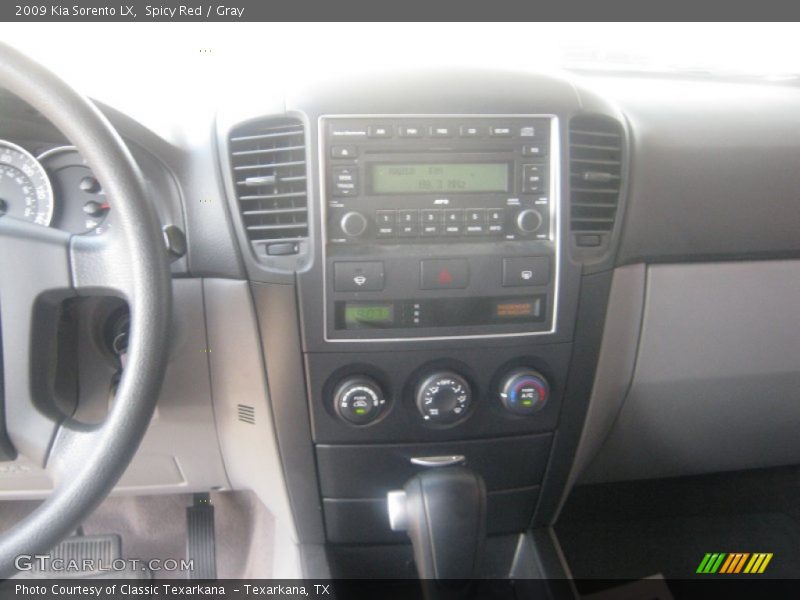Spicy Red / Gray 2009 Kia Sorento LX