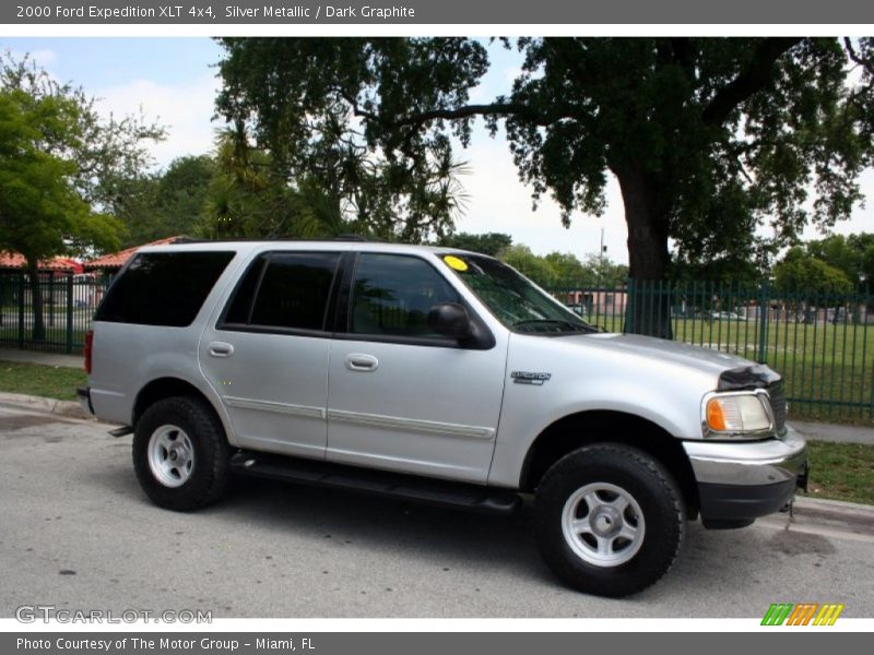 Silver Metallic / Dark Graphite 2000 Ford Expedition XLT 4x4