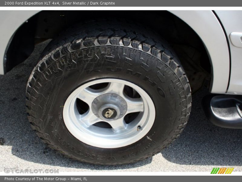 Silver Metallic / Dark Graphite 2000 Ford Expedition XLT 4x4