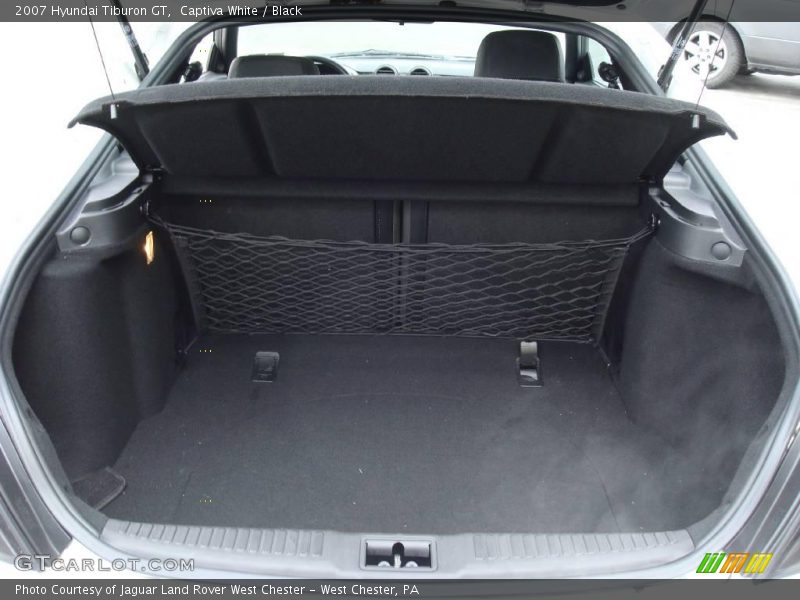 Captiva White / Black 2007 Hyundai Tiburon GT