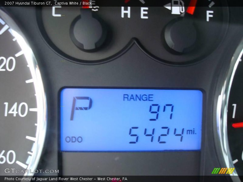Captiva White / Black 2007 Hyundai Tiburon GT