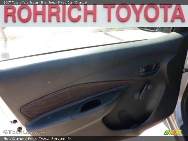 Silver Streak Mica / Dark Charcoal 2007 Toyota Yaris Sedan