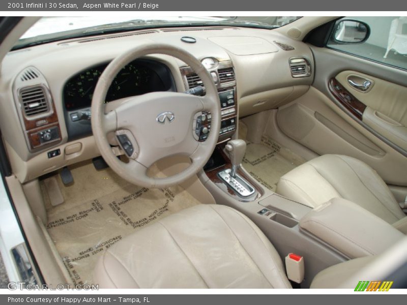 Aspen White Pearl / Beige 2001 Infiniti I 30 Sedan