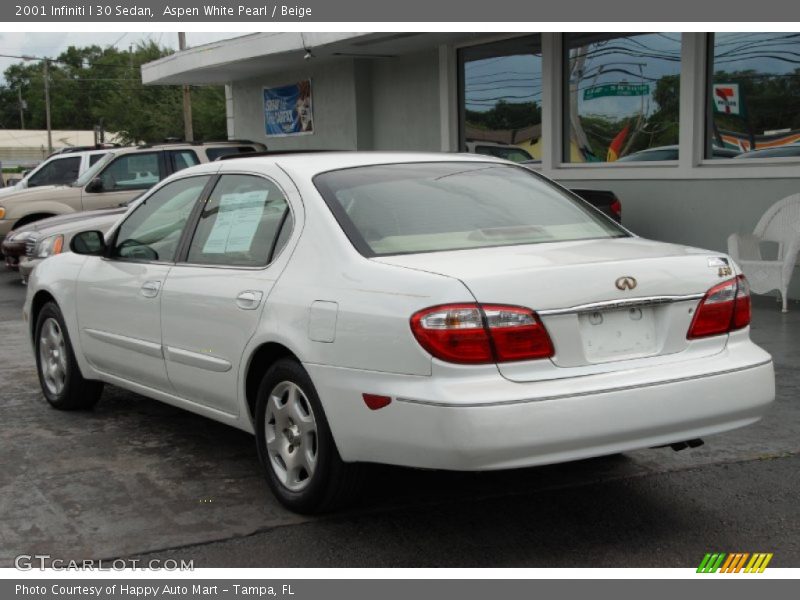 Aspen White Pearl / Beige 2001 Infiniti I 30 Sedan
