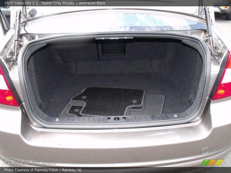 Oyster Gray Metallic / Anthracite Black 2007 Volvo S80 3.2