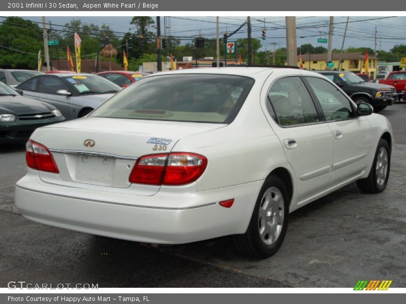Aspen White Pearl / Beige 2001 Infiniti I 30 Sedan