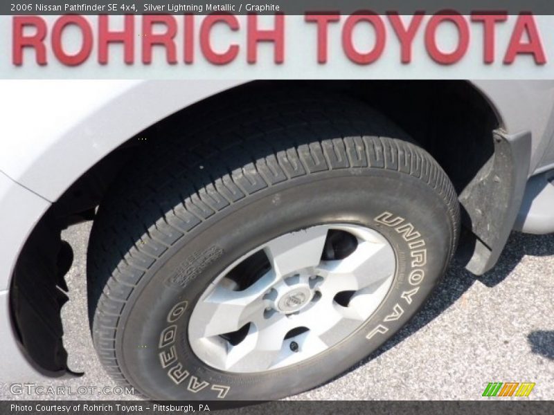 Silver Lightning Metallic / Graphite 2006 Nissan Pathfinder SE 4x4