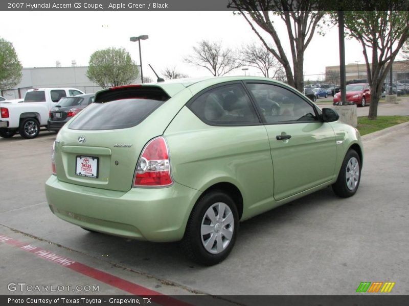 Apple Green / Black 2007 Hyundai Accent GS Coupe