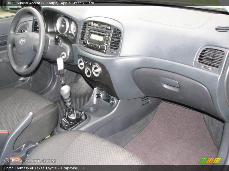 Apple Green / Black 2007 Hyundai Accent GS Coupe
