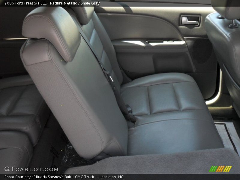 Redfire Metallic / Shale Grey 2006 Ford Freestyle SEL