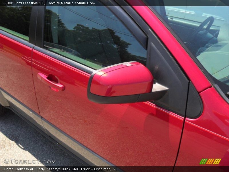 Redfire Metallic / Shale Grey 2006 Ford Freestyle SEL
